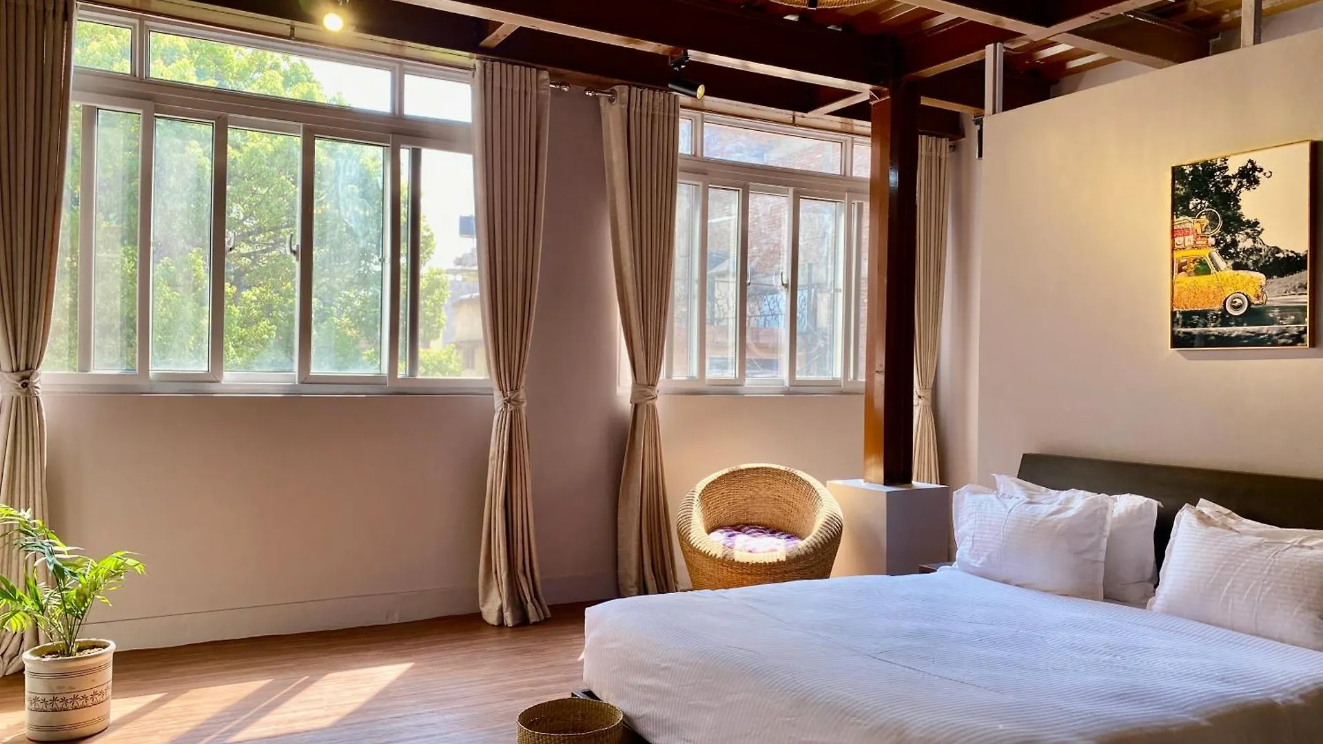 Charming Industrial Studio Apartment Kathmandu 0*,